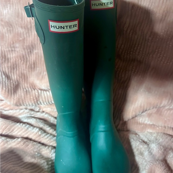 Hunter Green Women's Waterproof Rain Boots Size 8 - Picture 3 of 5